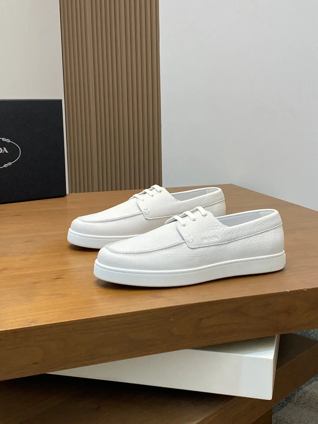 Men's shoes 💰700 [PRADA] Men's shoes are on sale at the counter, sold in Guangzhou, synchronized with the official website, 1 high-quality shipment ✔️ Original cowhide + cowhide lining, 1🆚1 replica, original sole, 38-45 (38.45 custom-made, non-refundable)
